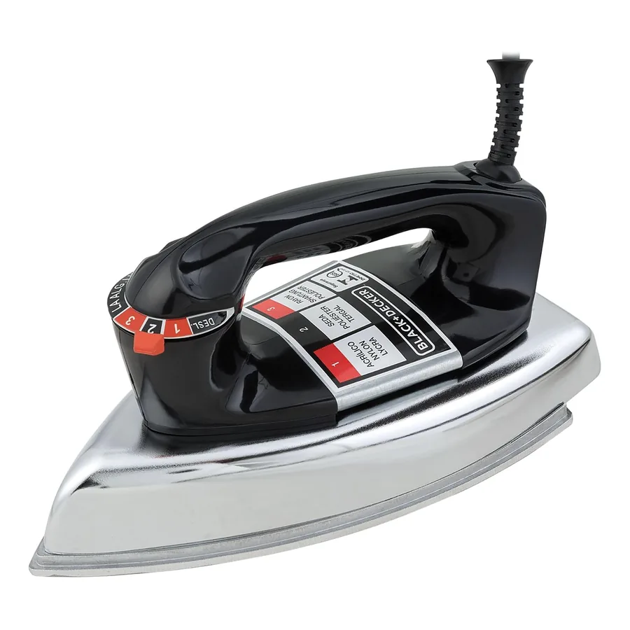 Ferro Black+Decker VFA1110TM2 vista lateral com base em alumínio polido